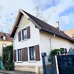 Maison Privee De 70m2 Avec Pergola Et Jardin A 15min Centre De Strasbourg Chez Regine Σπίτι διακοπών Schiltigheim