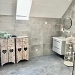 Maison Privee De 70m2 Avec Pergola Et Jardin A 15min Centre De Strasbourg Chez Regine