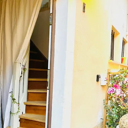 Dans Maison privée Appartement de charme, 70m2 avec pergola Et jardin à 20min MARCHE de NOEL de Strasbourg Casa vacanze