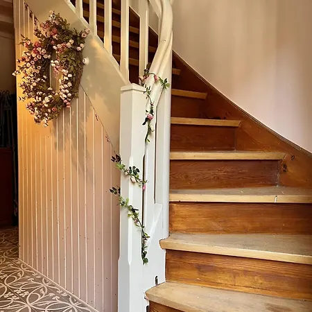 Dans Maison privée Appartement de charme, 70m2 avec pergola Et jardin à 20min MARCHE de NOEL de Strasbourg